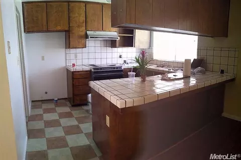 1364 Windgate Dr, Manteca, CA 95336 photo 12