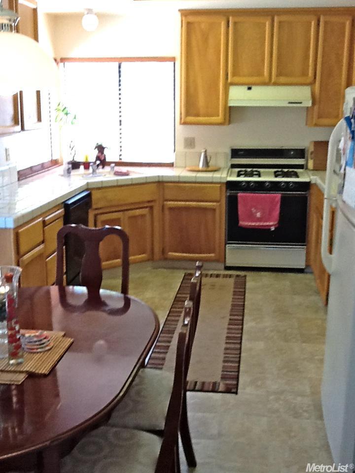 8330 Ruge Ct, Antelope, CA 95843 photo 3