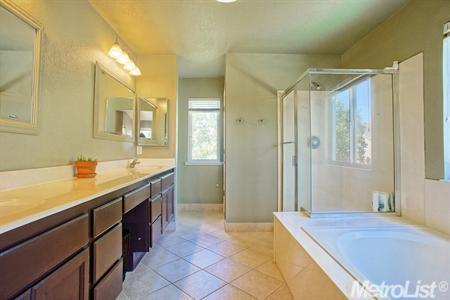 2610 Hartley St, Davis, CA 95618 photo 13