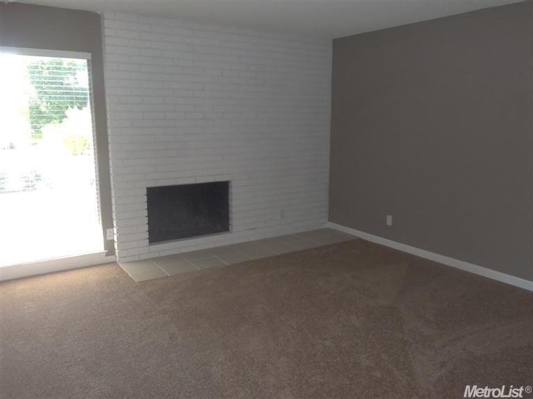 4250 Paradise Dr, Carmichael, CA 95608 photo 5