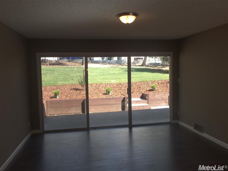 4250 Paradise Dr, Carmichael, CA 95608 photo 14