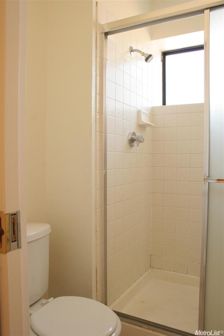 259 W E St, Galt, CA 95632 photo 14
