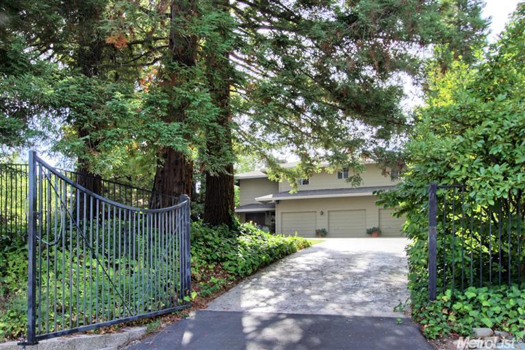 3145 Oak Cliff Cir, Carmichael, CA 95608 photo 2