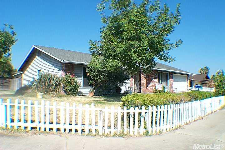 813 Alway Dr, Modesto, CA 95351 photo 1