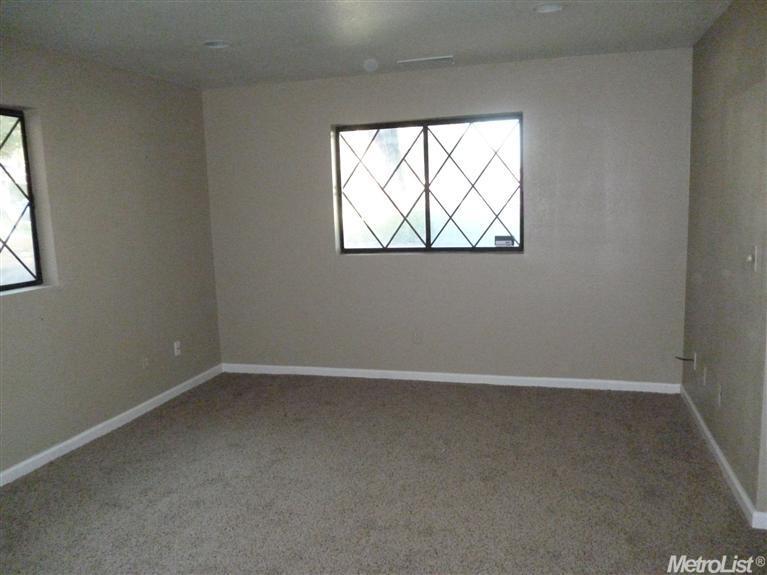 2301 Ridderkerk Cir, Modesto, CA 95356 photo 7