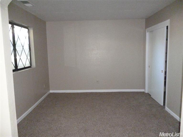 2301 Ridderkerk Cir, Modesto, CA 95356 photo 6