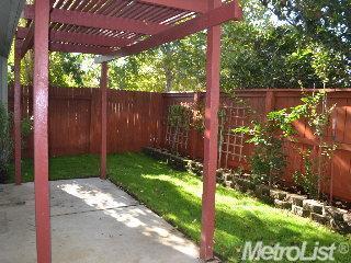 2490 Halsey Cir, Davis, CA 95618 photo 3