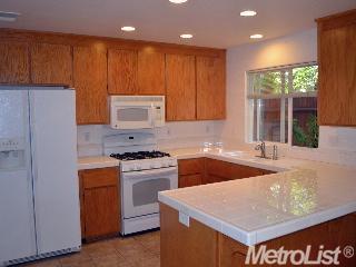 2490 Halsey Cir, Davis, CA 95618 photo 2