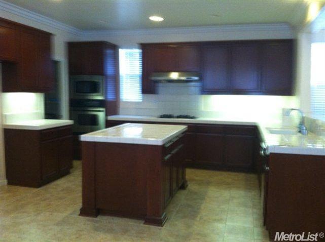 2558 Bennett Ct, Tracy, CA 95377 photo 3