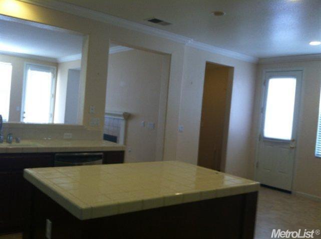 2558 Bennett Ct, Tracy, CA 95377 photo 6