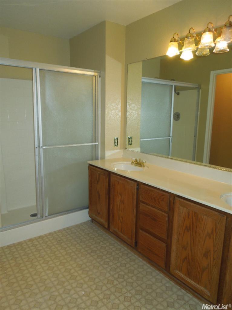 3924 Ridlon Ct, Ceres, CA 95307 photo 8