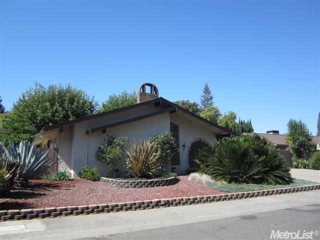 3858 Maudray Way, Carmichael, CA 95608 photo 1