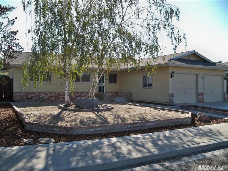 2240 Peace Way, Turlock, CA 95382 photo 2
