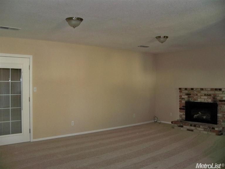2240 Peace Way, Turlock, CA 95382 photo 12