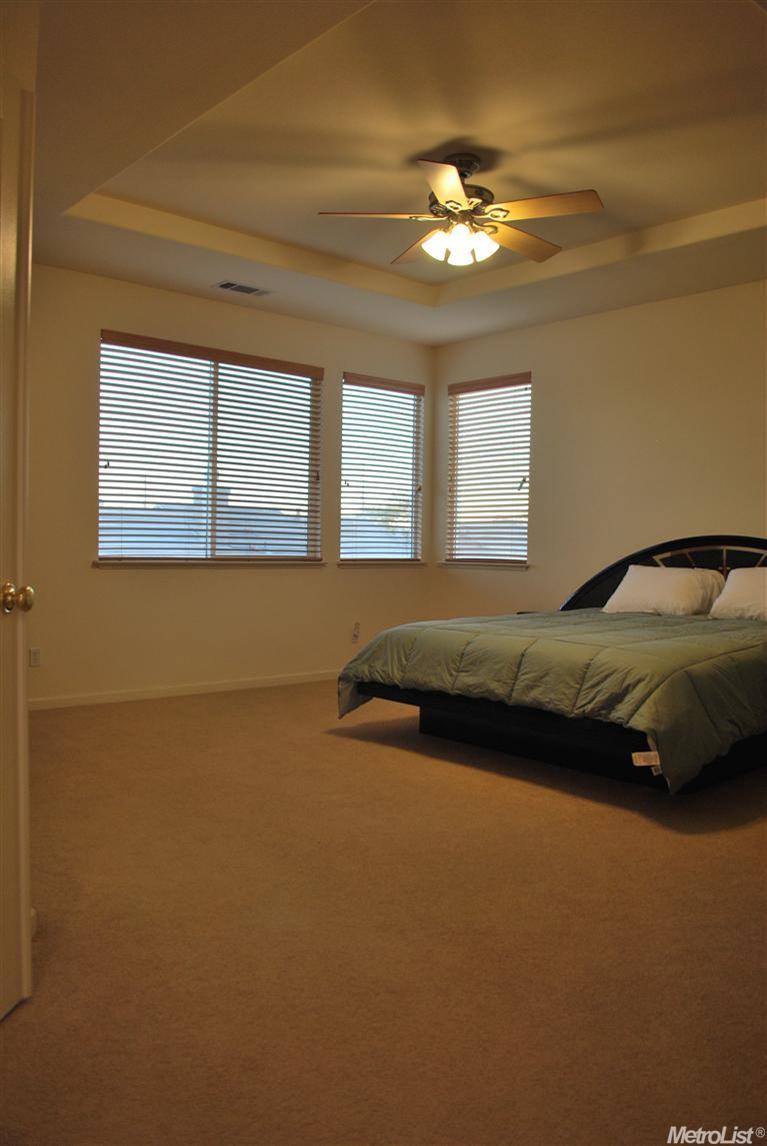 2040 Lugano Ct, Manteca, CA 95337 photo 6