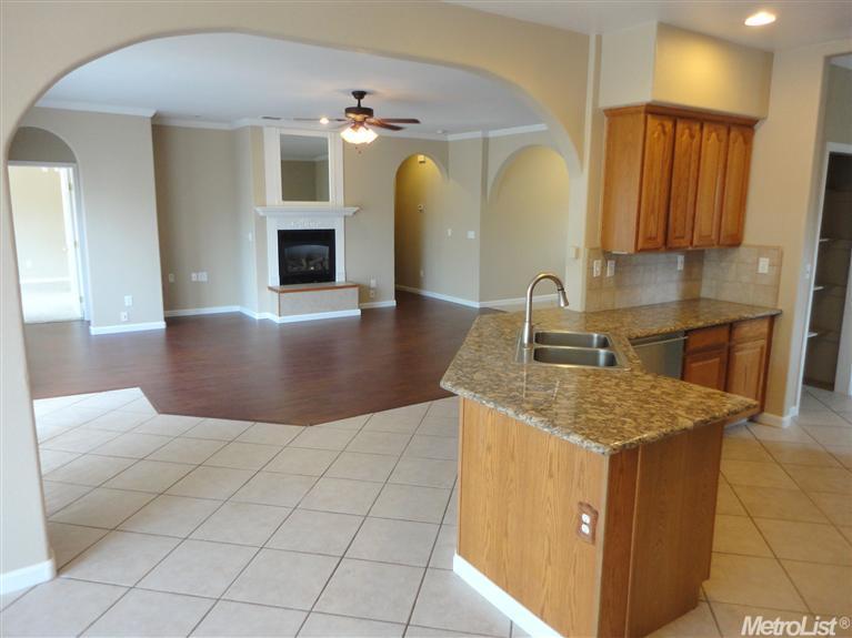 9461 Pershing Ave, Orangevale, CA 95662 photo 10