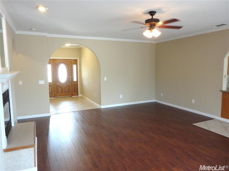 9461 Pershing Ave, Orangevale, CA 95662 photo 5