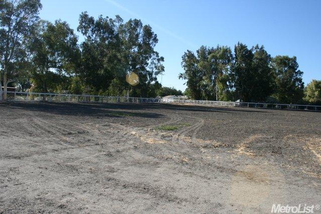16350 Targowski Ln, Tracy, CA 95304 photo 6