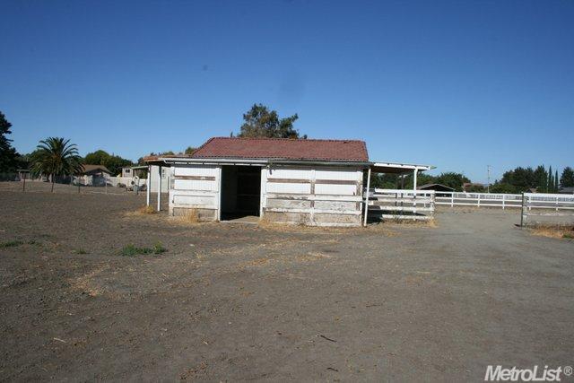 16350 Targowski Ln, Tracy, CA 95304 photo 14