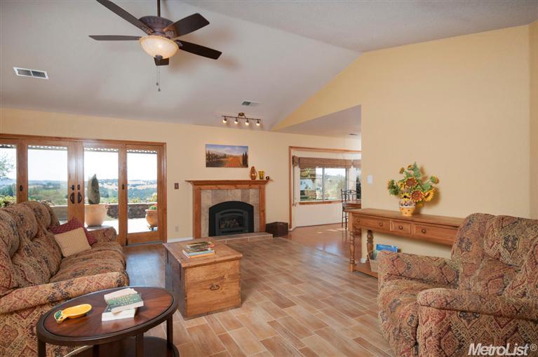 145 Detert, Jackson, CA 95642 photo 3