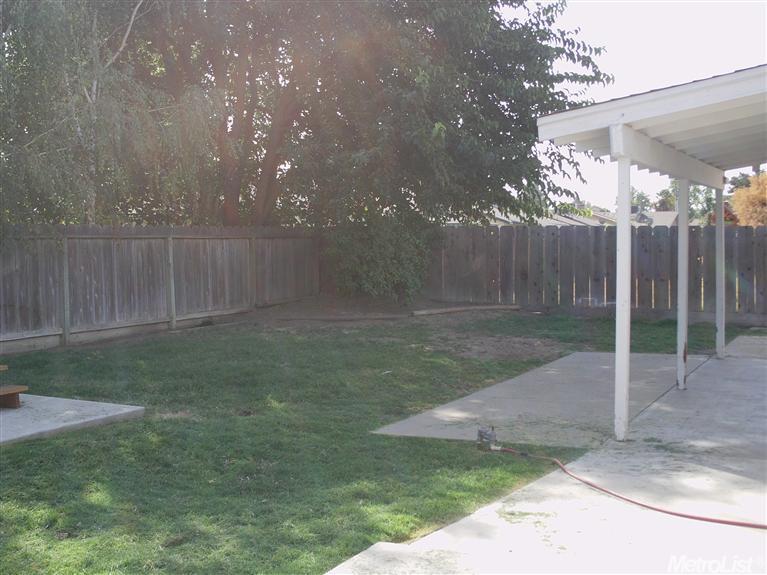 2740 Adrian St, Turlock, CA 95382 photo 6