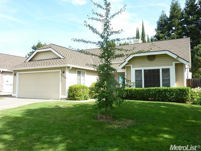 4028 Alex Ln, Carmichael, CA 95608 photo 1