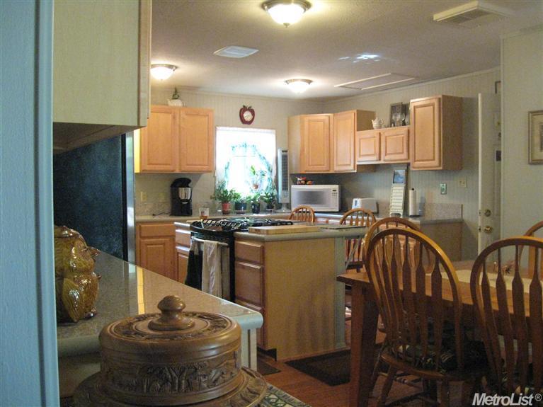 4811 Etna Ct, Carmichael, CA 95608 photo 9
