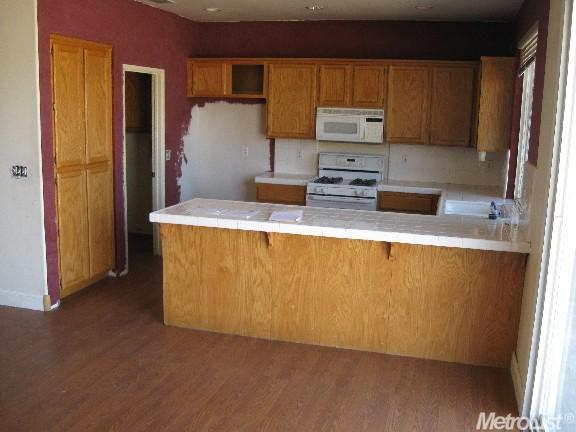1005 Depot Dr, Manteca, CA 95337 photo 3