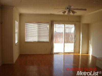 273 Primrose Ave, Manteca, CA 95337 photo 2