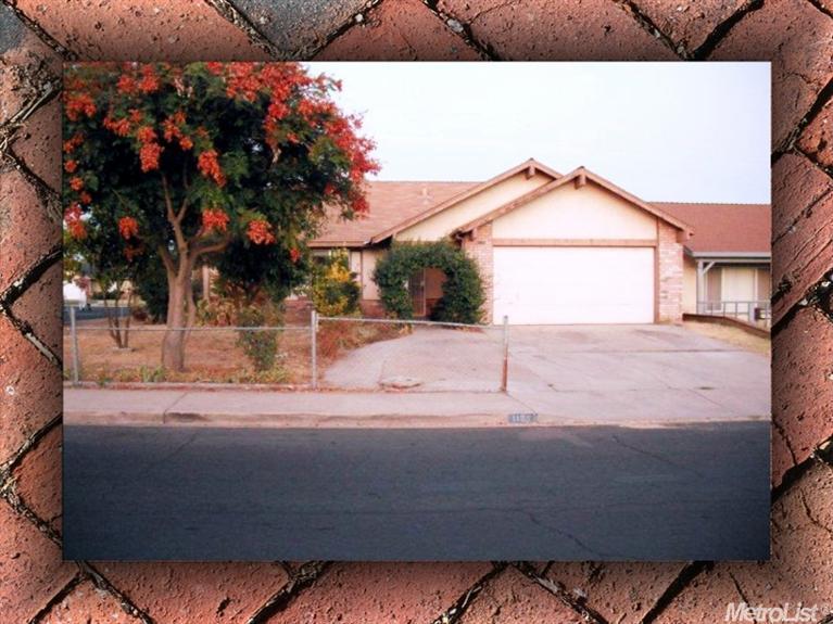 1100 Pine Tree Ln, Modesto, CA 95351 photo 1