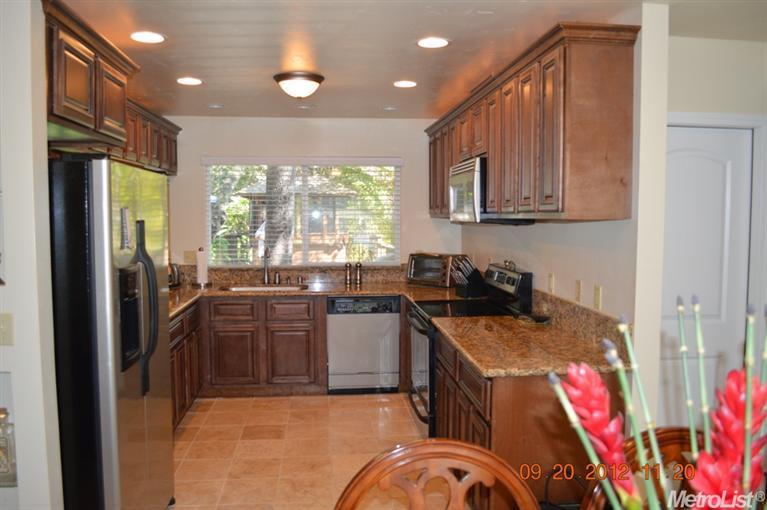 6035 Rustic Hills Dr, Rocklin, CA 95677 photo 8