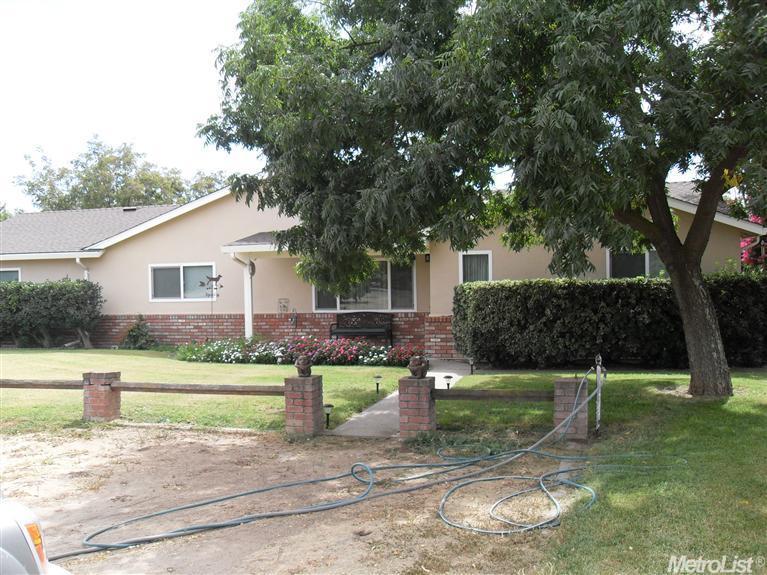 6506 Shoemake Ave, Modesto, CA 95358 photo 1