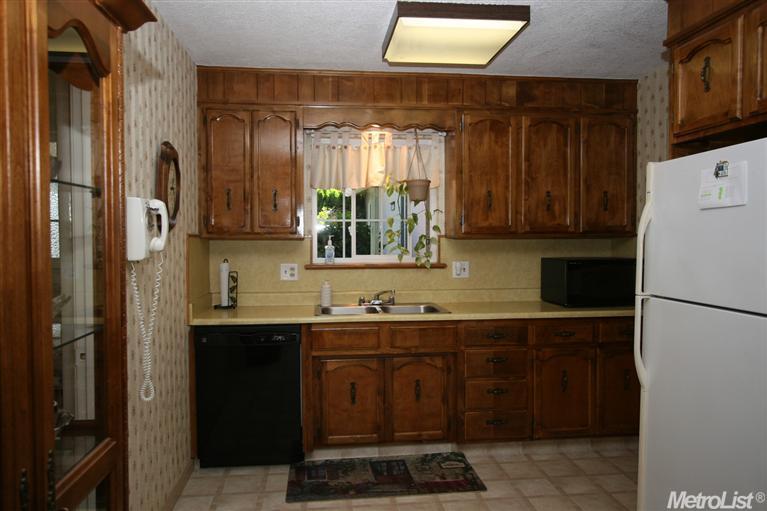 1034 Mason St, Lodi, CA 95242 photo 7