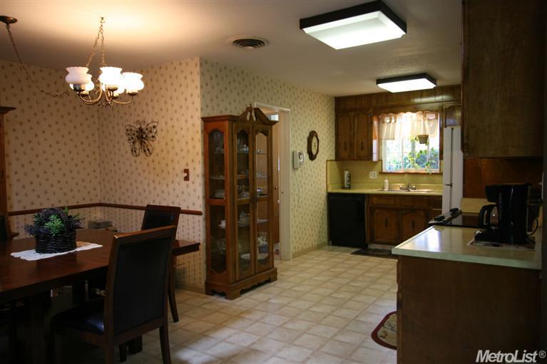 1034 Mason St, Lodi, CA 95242 photo 9