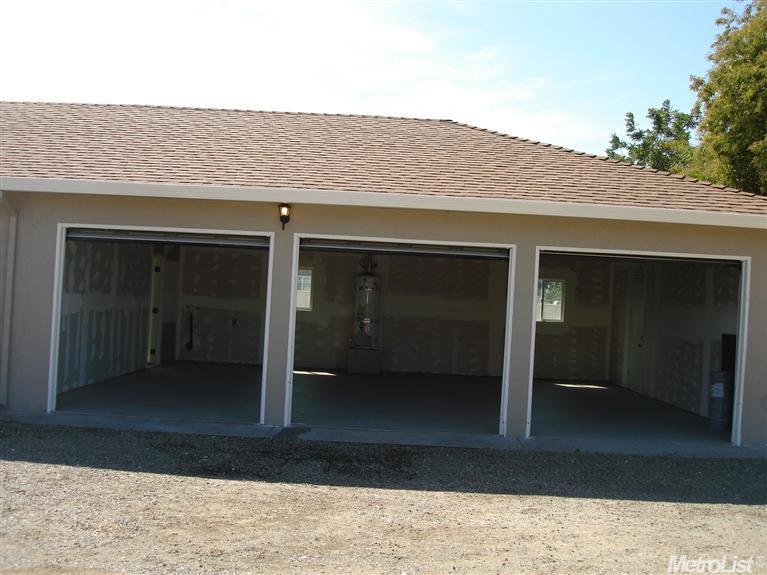 1217 Yellowstone Ave, Modesto, CA 95358 photo 25