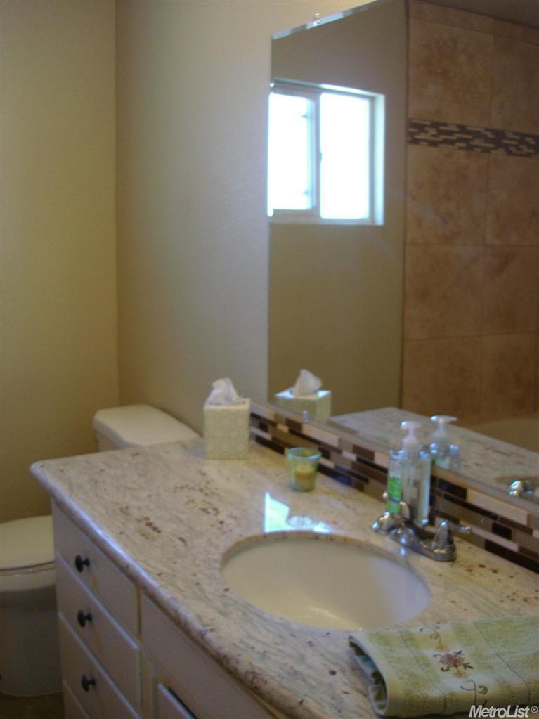 1217 Yellowstone Ave, Modesto, CA 95358 photo 19
