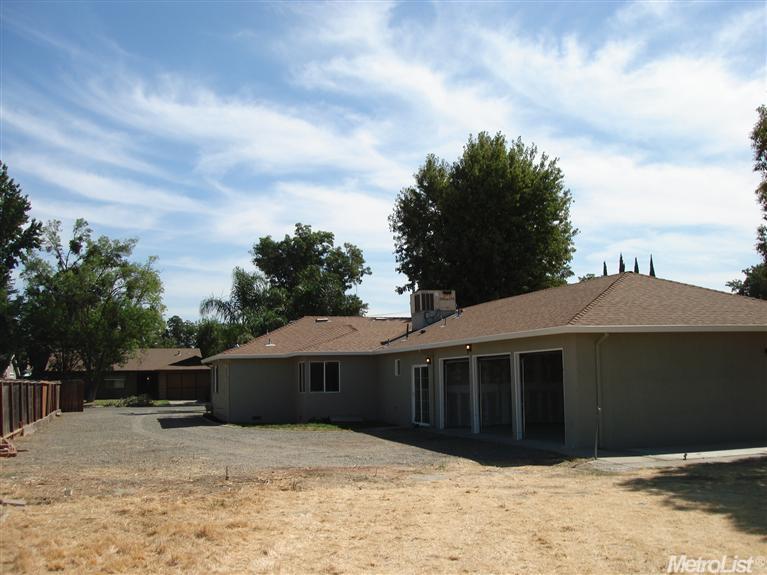 1217 Yellowstone Ave, Modesto, CA 95358 photo 22