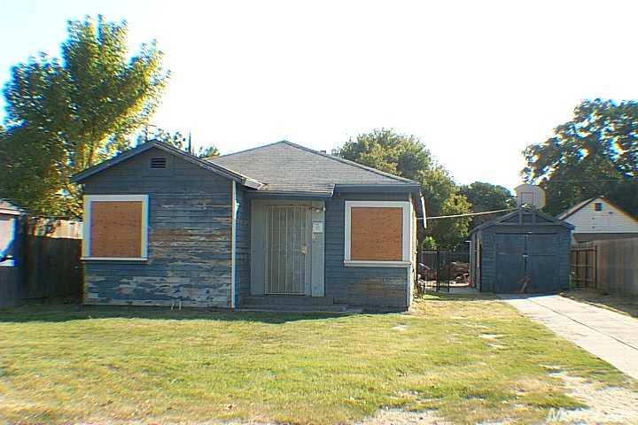 1432 Normandy Dr, Modesto, CA 95351 photo 1