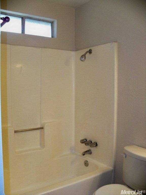3012 Snowberry Ln, Modesto, CA 95354 photo 10