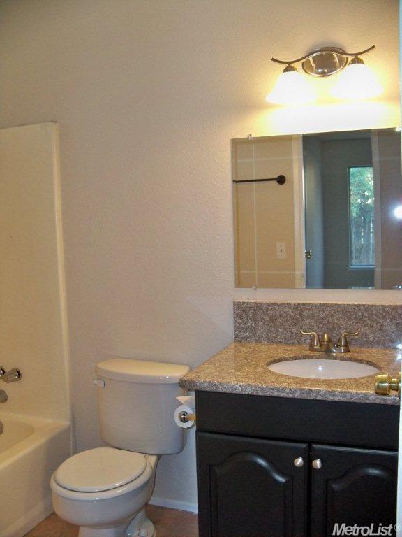 3012 Snowberry Ln, Modesto, CA 95354 photo 7