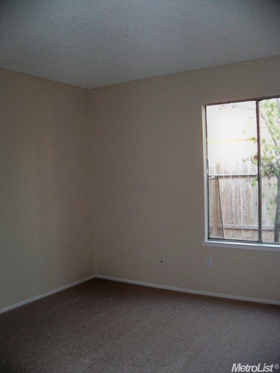 3012 Snowberry Ln, Modesto, CA 95354 photo 11