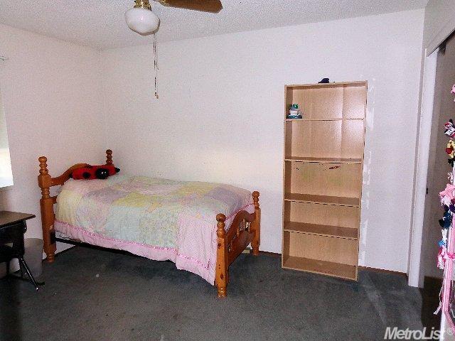 1305 Kara Ln, Modesto, CA 95355 photo 12