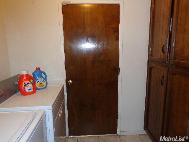 1305 Kara Ln, Modesto, CA 95355 photo 10