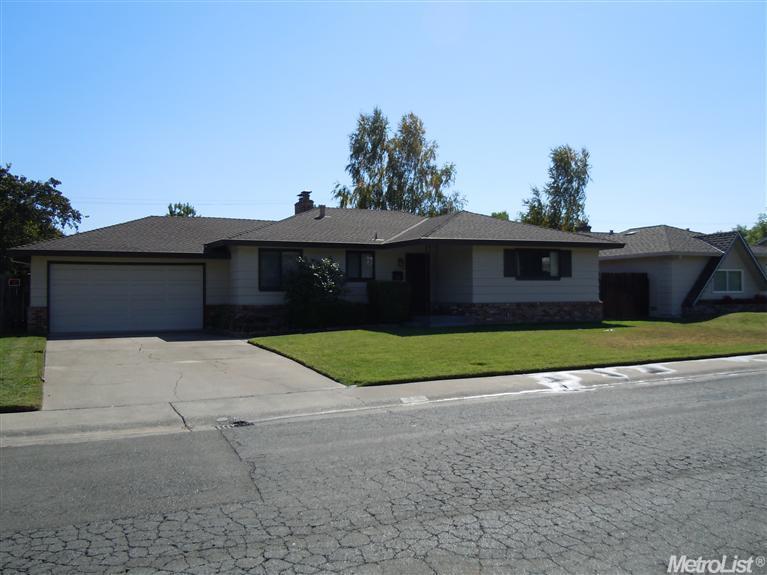 5724 Raybel Ave, Sacramento, CA 95841 photo 1