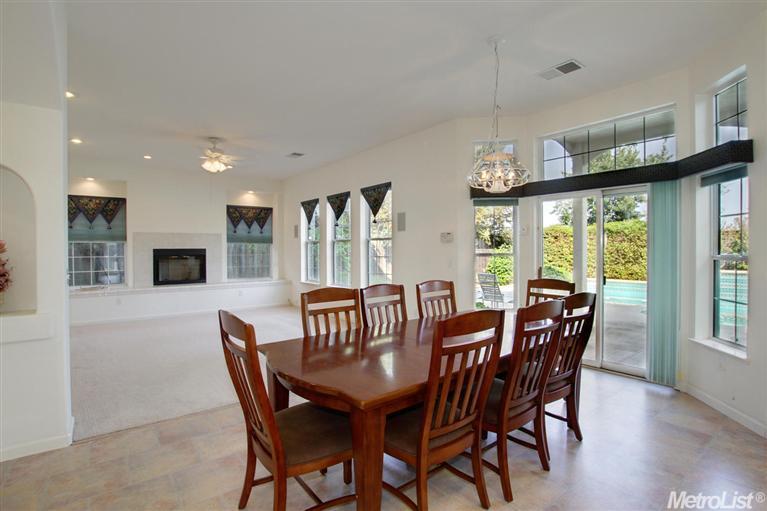 369 Sandpiper Dr, Davis, CA 95616 photo 9