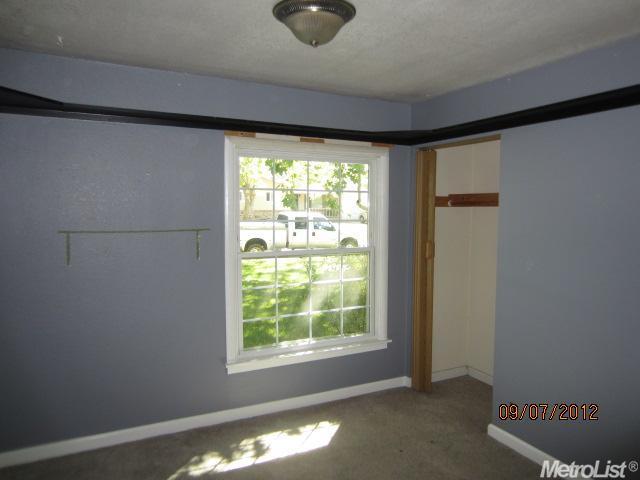3821 Horton Ln, Carmichael, CA 95608 photo 9