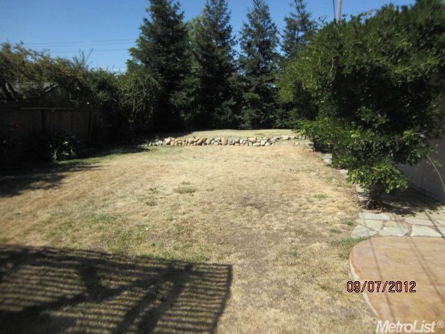 3821 Horton Ln, Carmichael, CA 95608 photo 17