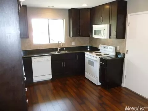 1265 Windsor Pl, Manteca, CA 95336 photo 7