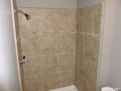 1265 Windsor Pl, Manteca, CA 95336 photo 10