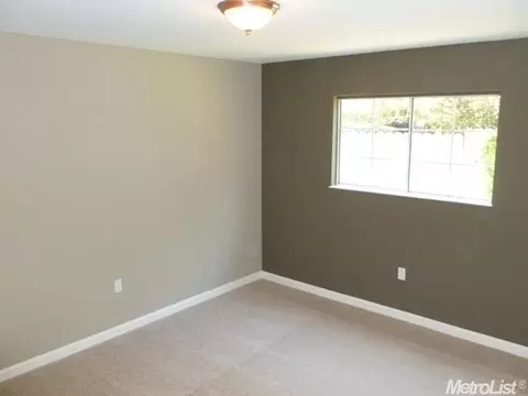 1265 Windsor Pl, Manteca, CA 95336 photo 11